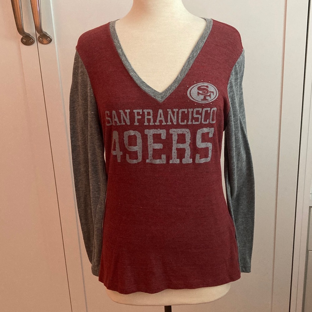 NFL 49ers long sleeve v-neck t-shirt